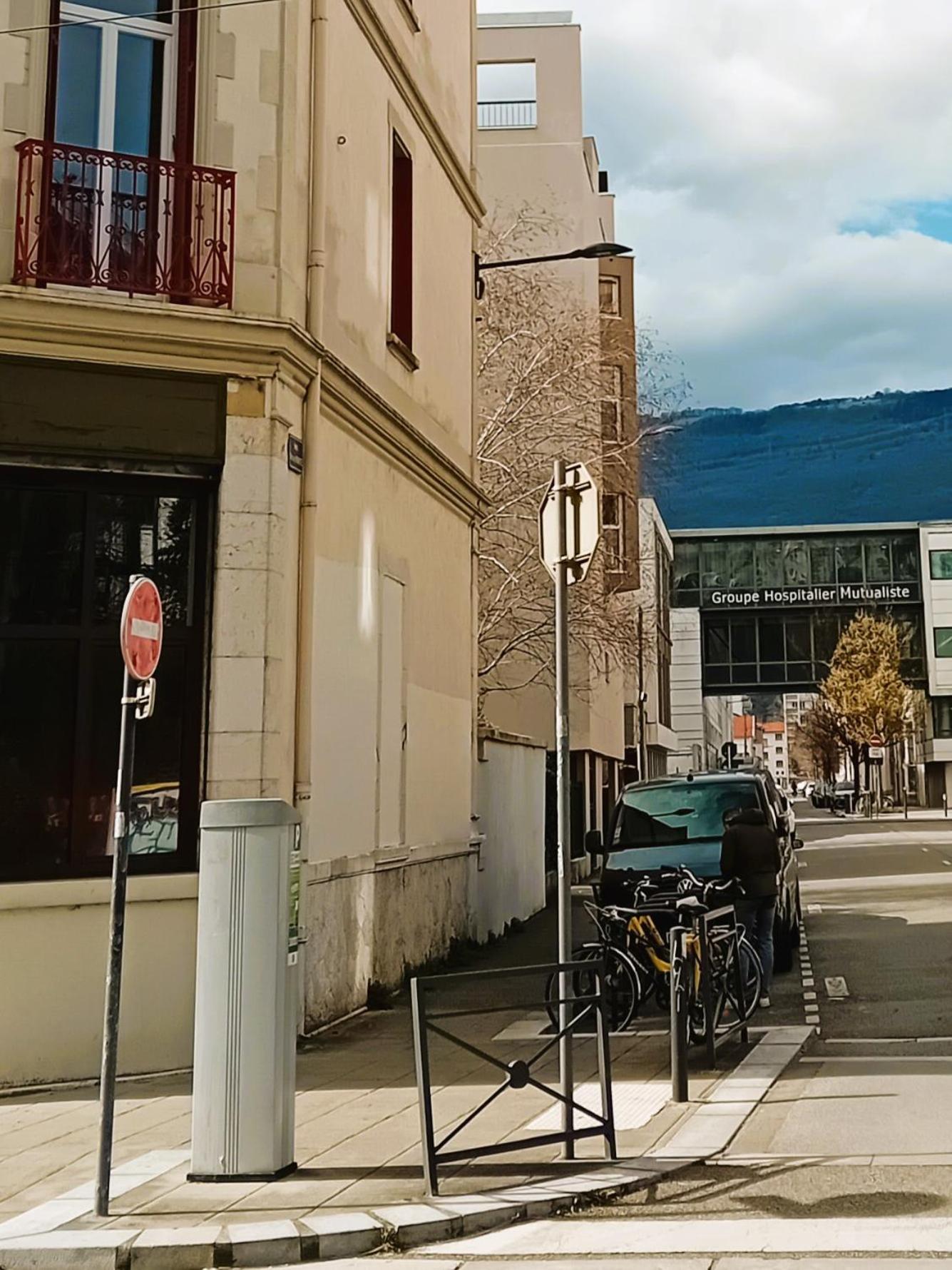 101 - Appart Renove Avec 1 Chambre Spacieuse - Tram Et Clinique Mutualiste A 1 Min เกรอน็อบล์ ภายนอก รูปภาพ